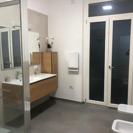 Cadorna Attico San Benedetto Appartement