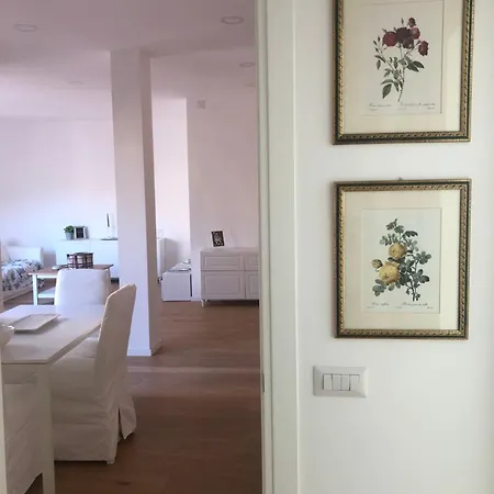 Apartment Cadorna Attico San Benedetto