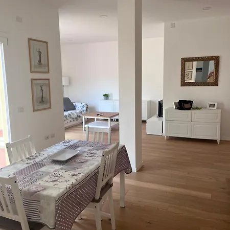 Cadorna Attico San Benedetto كالياري